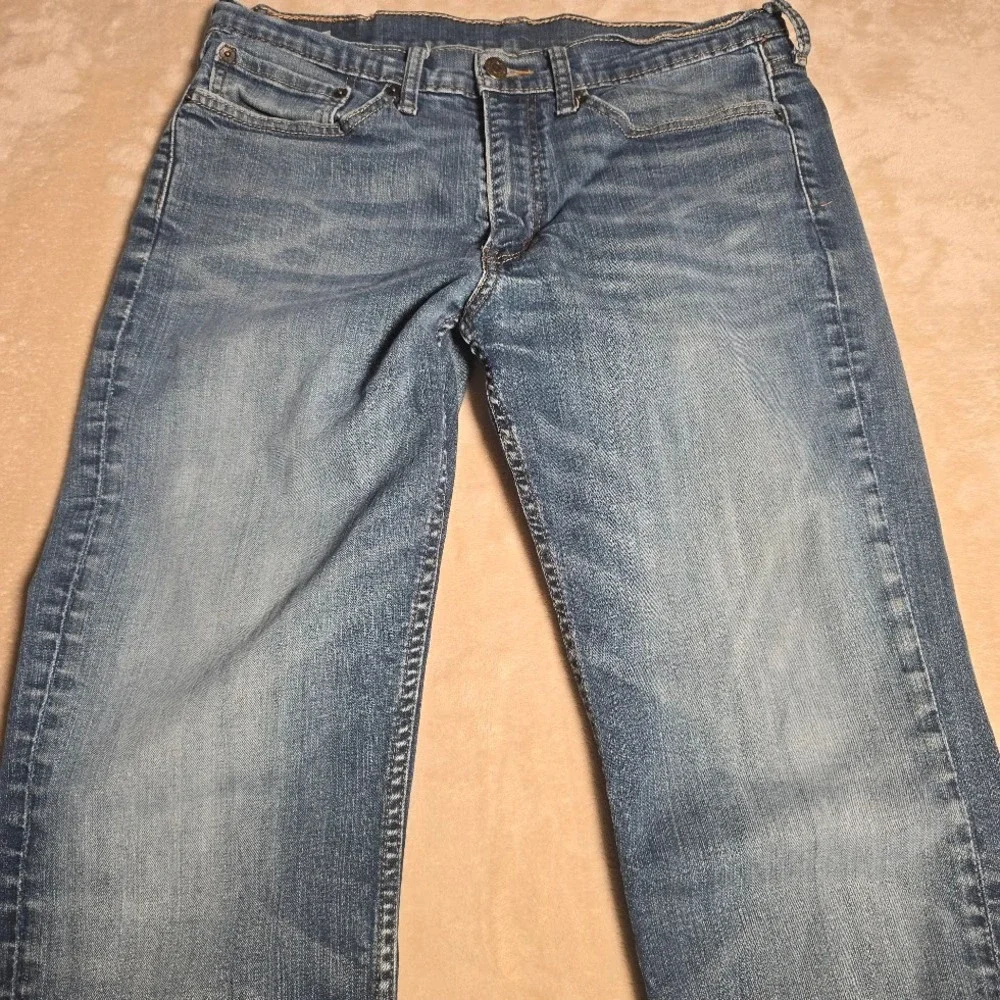 Levis 514 Straight Fit Mens Jeans W34 L32 Medium Wash Faded Whiskered Blue Denim